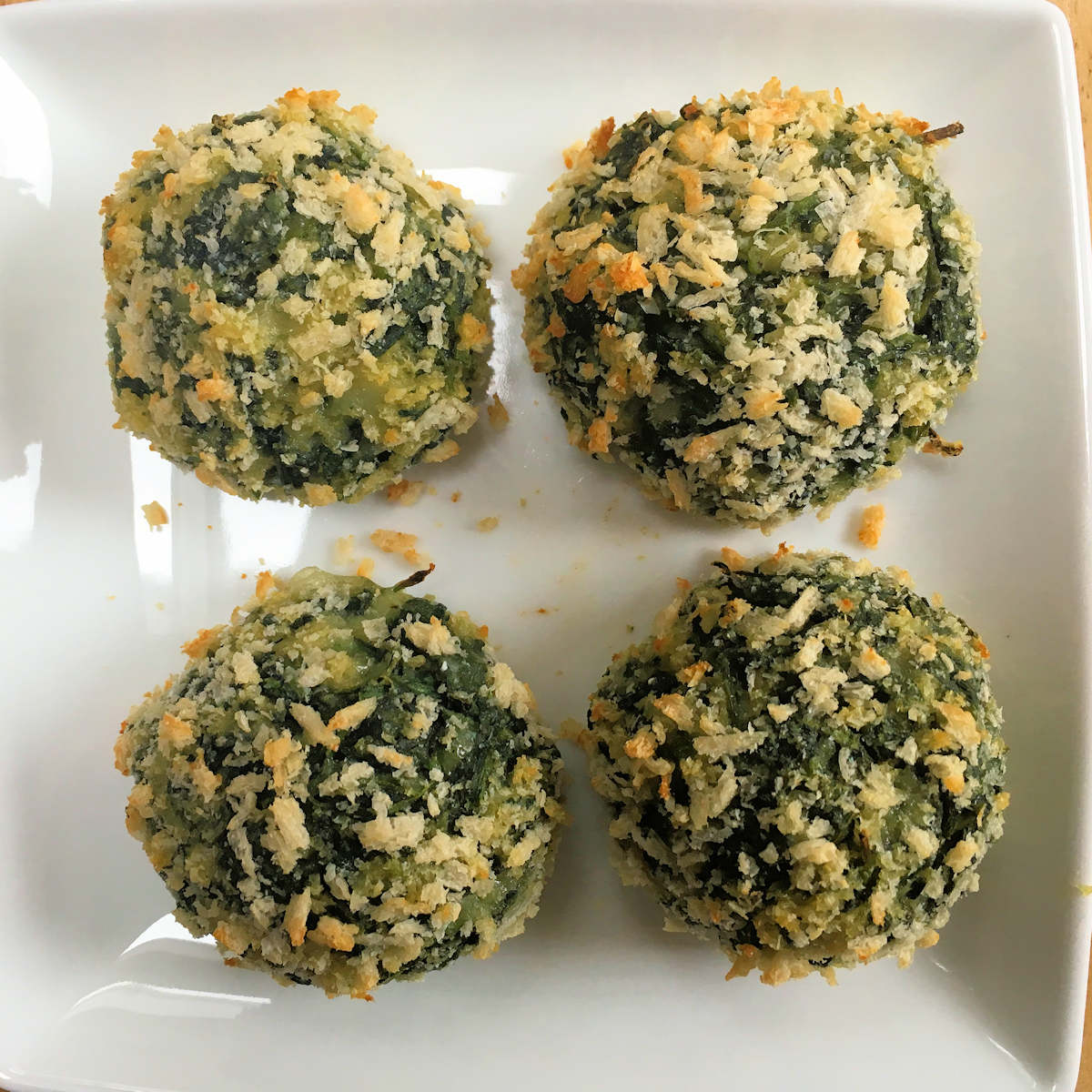 Spinach And Mozzarella Balls Recipe Cuisine Fiend